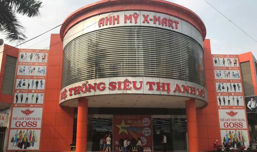 ベトナム旅行 ラオカイの地元スーパーを紹介 服や飲み物はここで購入しよう 日々節約 たまに贅沢